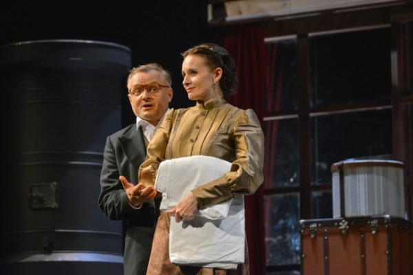 Омский драмтеатр откроет сезон в сентябре
Омский драмтеатр откроет сезон в сентябре