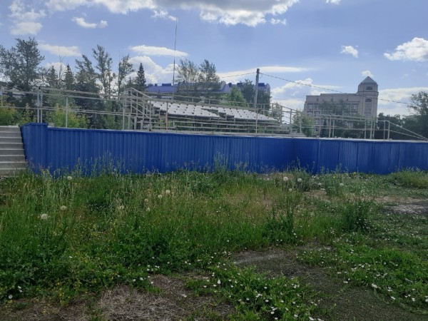 Бизнесмен раскрыл планы на застройку лыжной базы в Омске
Бизнесмен раскрыл планы на застройку лыжной базы в Омске