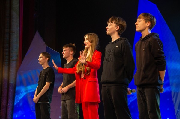 
									В Омске состоится грандиозный фестиваль КВН 