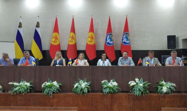 «Омское продовольствие» презентовало крупяную продукцию в Кыргызстане
«Омское продовольствие» презентовало крупяную продукцию в Кыргызстане