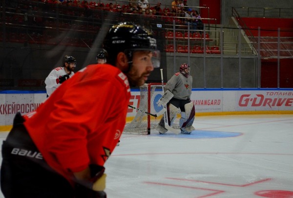 
									Стало известно время начала матчей «Авангарда» на новой арене 