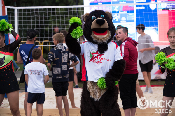 От йоги до драки: смотрим, как в Омске прошёл третий "Штормfest"