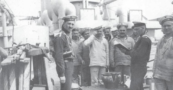 "Нас мало, но мы в тельняшках!" - День русской тельняшки "Нас мало, но мы в тельняшках!" - День русской тельняшки