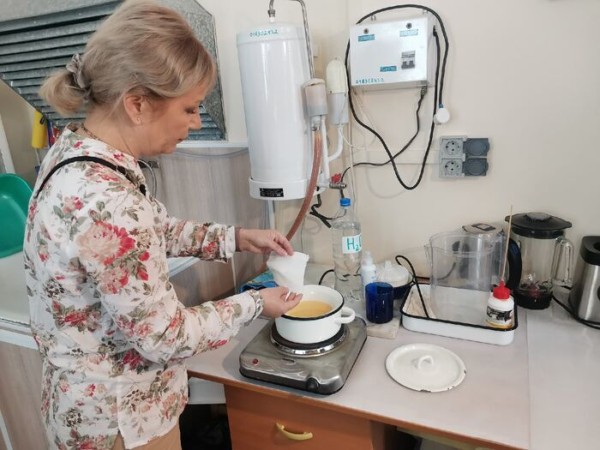 Присутствует налёт шика. Омские мастера реставрируют платье правнучки фельдмаршала Кутузова Присутствует налёт шика. Омские мастера реставрируют платье правнучки фельдмаршала Кутузова