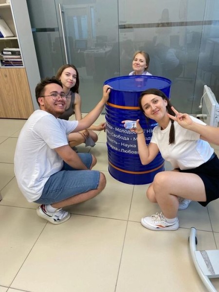 Бабушкины вышивки и низшие растения под микроскопом: что вдохновляет молодого омского дизайнера Бабушкины вышивки и низшие растения под микроскопом: что вдохновляет молодого омского дизайнера