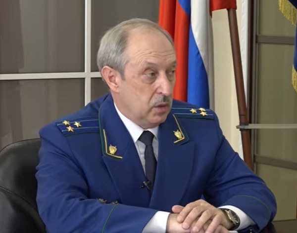 
									Прокурор Омской области выехал на место обрушения дома в Нефтяниках 