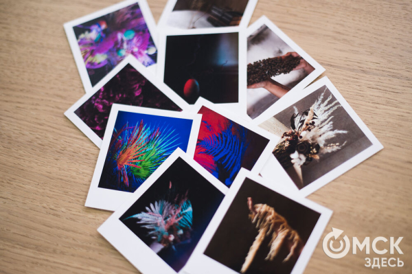 "Им не нужна вода и уход, и они светятся в темноте". Рассказываем, что такое стабилизированные цветы