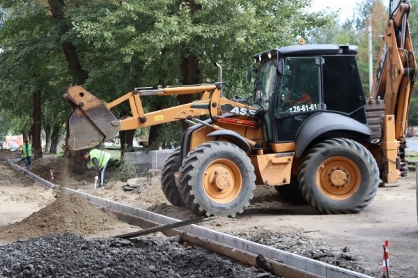Дороги в Омске ремонтируют раньше намеченных сроков