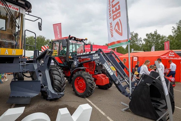 
									Николай ДРОФА: «Импортозамещение – это не просто замена американских тракторов китайскими» 