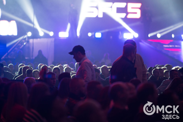 Александр Шлеменко не сумел победить в родном городе Александр Шлеменко не сумел победить в родном городе