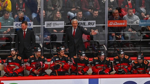 Нападающий Рид Буше рассказал, что изменилось в «Авангарде» после отставки Рябыкина