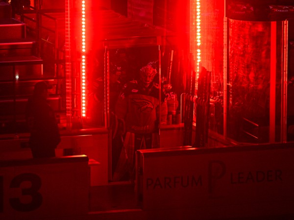 
									«Авангард» выиграл у «Металлурга» во втором матче на новой арене   [ФОТО]  