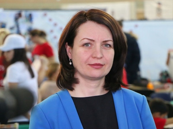 
									Фадина призвала омских мужчин не бояться жениться  