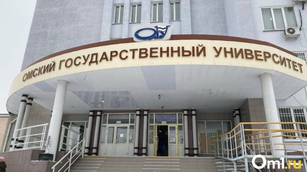 В Омске к раздаче повесток привлекают студентов. За это их обещают отпустить с пар