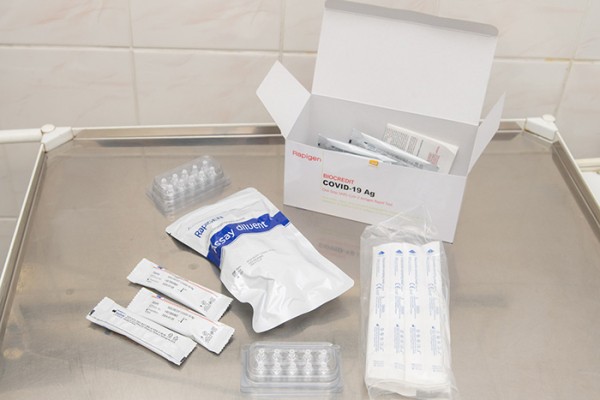 
									Омский НПЗ передал медучреждениям региона ПЦР-тесты на коронавирус 