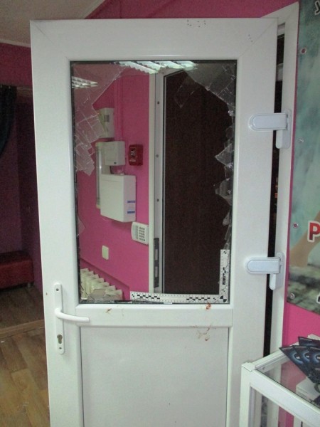 
									На любителя страпонов, разгромившего омский секс-шоп, завели дело   [ФОТО]  