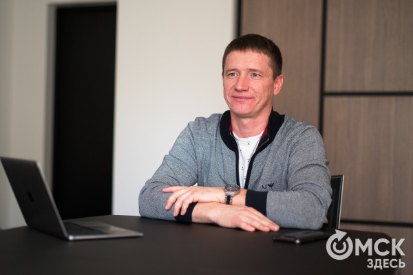 Фигурное катание с рёвом и пылью. Сергей Плеханов о дрифте в Омске