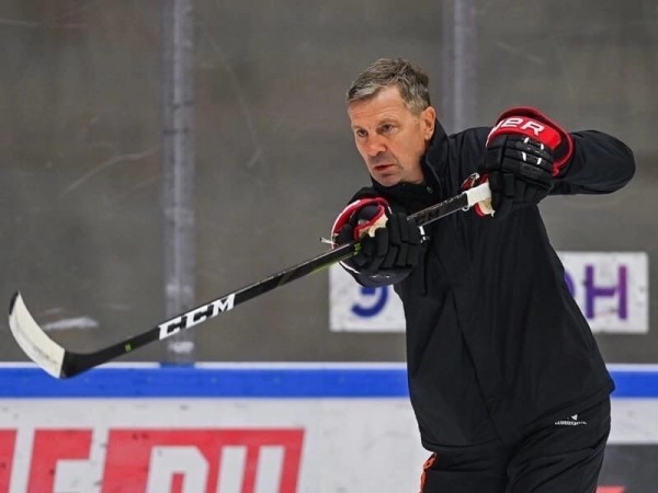 
									Из «Авангарда» ушел еще один помощник Рябыкина 