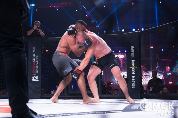 Александр Шлеменко не сумел победить в родном городе Александр Шлеменко не сумел победить в родном городе