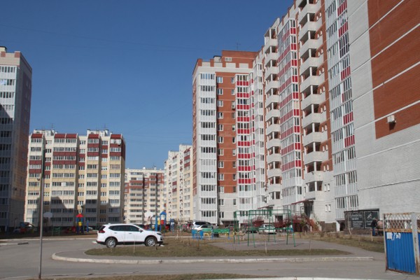 В Омске на фоне мобилизации резко подешевели квартиры
В Омске на фоне мобилизации резко подешевели квартиры