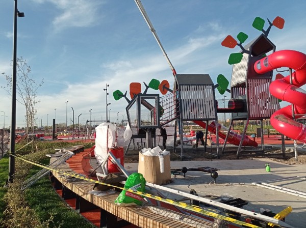 
									«Парк европейского уровня»: что сделали у «G-Drive Арены» за миллиард?   [ФОТО]  