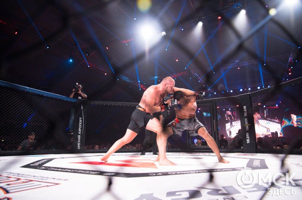 Александр Шлеменко не сумел победить в родном городе Александр Шлеменко не сумел победить в родном городе