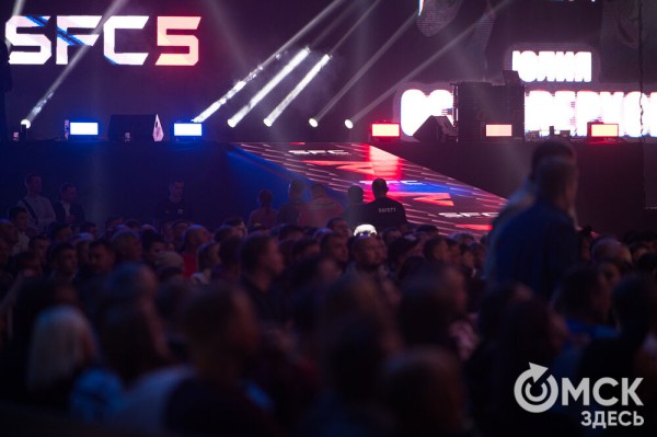 Александр Шлеменко не сумел победить в родном городе Александр Шлеменко не сумел победить в родном городе