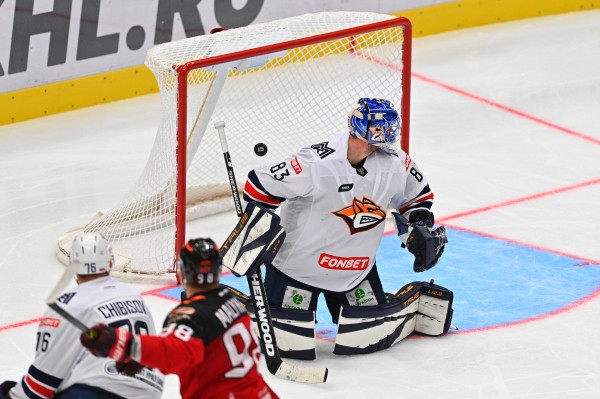 
									«Авангард» выиграл у «Металлурга» во втором матче на новой арене   [ФОТО]  