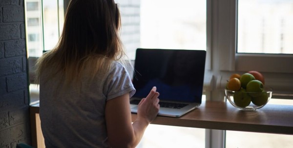 Омичи стали чаще "ходить" за покупками в интернет