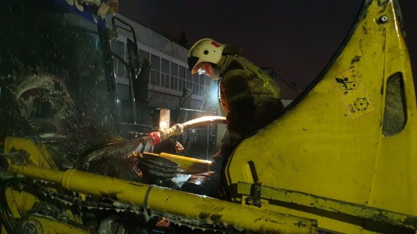 
									За выходные в Омской области сгорели несколько дач и машин   [ФОТО+ВИДЕО]  