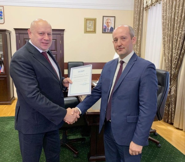 
									Шелест получил паспорт готовности Омска к отопительному сезону 