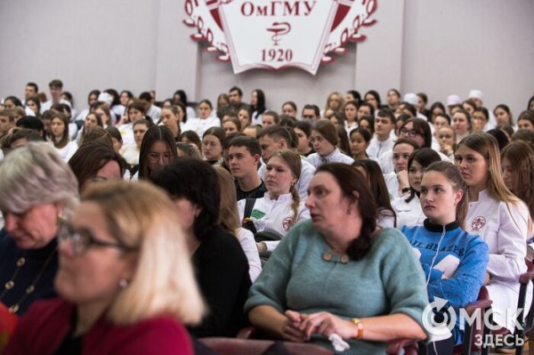 Студенты омского медколледжа стали потенциальными донорами костного мозга