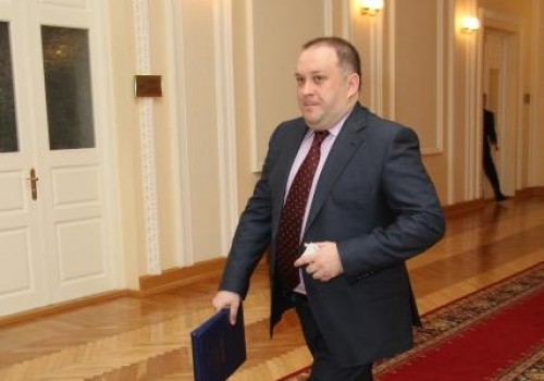 Бывший глава омской налоговой Репин пытается обжаловать свой арест