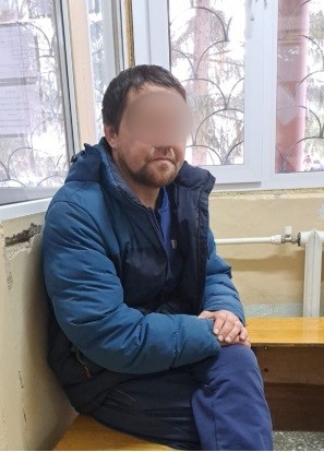 
									На окраине Омска пьяный рецидивист ограбил пьяного мужчину   [ФОТО]  