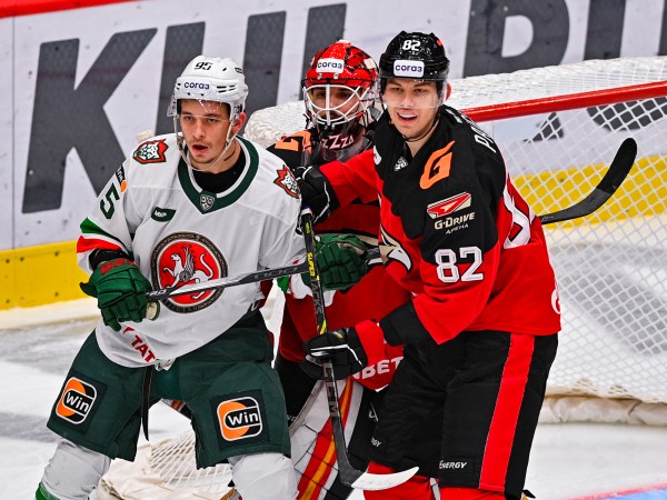 Стало известно, на каком языке общаются три татарина из «Авангарда»
Стало известно, на каком языке общаются три татарина из «Авангарда»