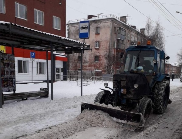 
									В Омске предложили полностью перекрывать улицы во время снегопадов 