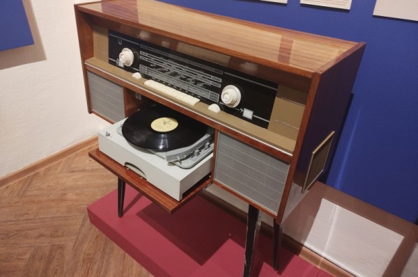 
									Омскому радио исполнилось 95 лет   [ФОТО]  