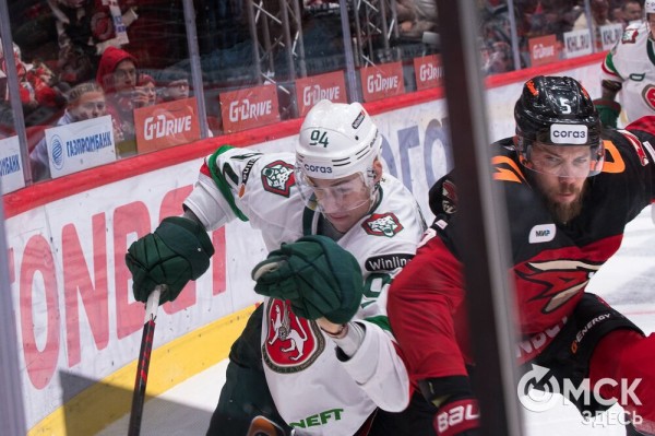 "Ак Барс" не сумел прервать победную серию "Авангарда"