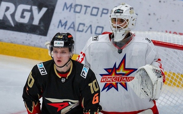 Хоккейный день в Омске начался с шикарной победы фарм-клуба «Авангарда»
Хоккейный день в Омске начался с шикарной победы фарм-клуба «Авангарда»