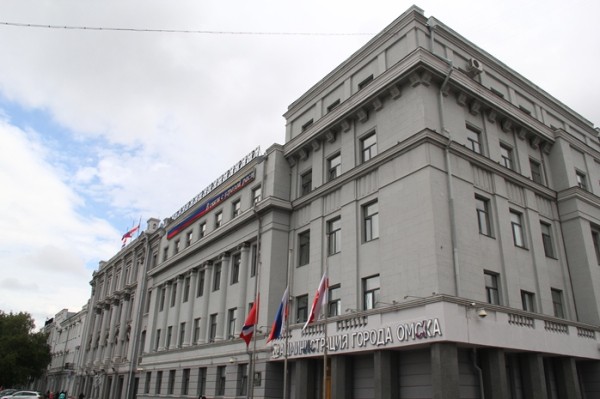 
									Шелест изменил порядок выплаты зарплаты работникам мэрии 