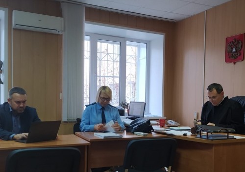 В Омске экс-прокурора Кальницкого доставят в суд под конвоем? В Омске экс-прокурора Кальницкого доставят в суд под конвоем?