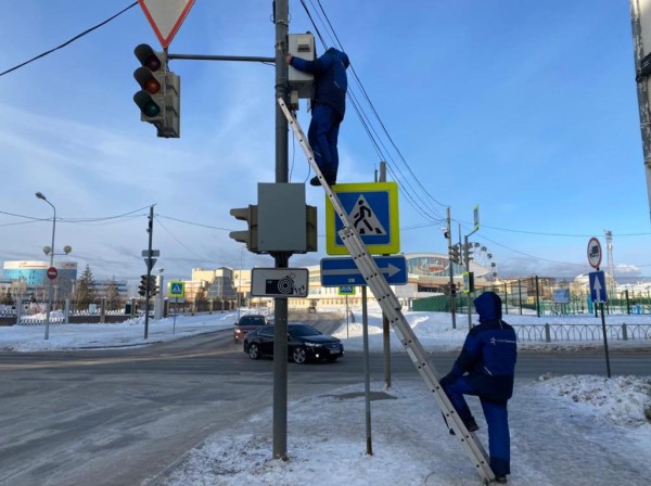 
									Что даст увеличение количества дорожных камер в Омске? 