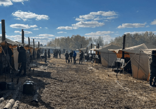 В Омском гарнизоне в скандале из-за поборов с мобилизованных разбирается военная прокуратура В Омском гарнизоне в скандале из-за поборов с мобилизованных разбирается военная прокуратура