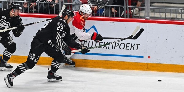 "Трактору" хватило одной шайбы для победы над "Авангардом"