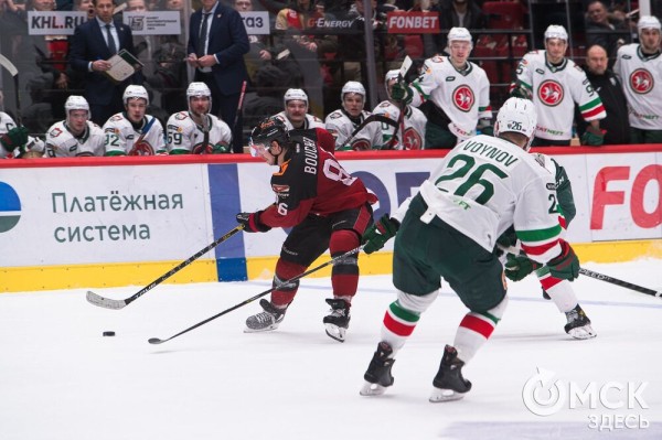 "Ак Барс" не сумел прервать победную серию "Авангарда"