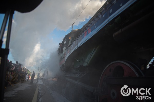 Дед Мороз из Великого Устюга навестил омичей