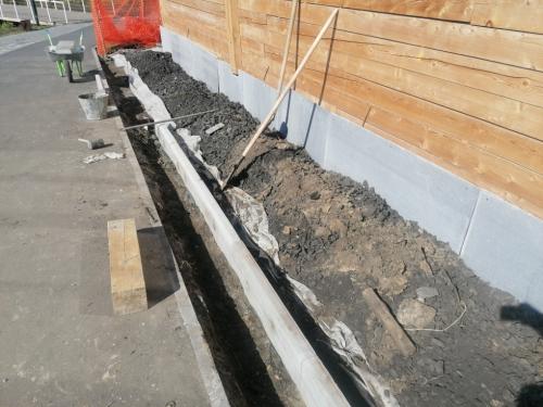 Городской парк Калачинска могут «растащить» по кусочкам?