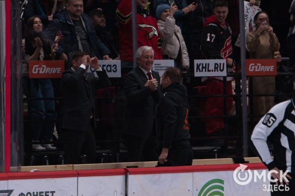 "Ак Барс" не сумел прервать победную серию "Авангарда"