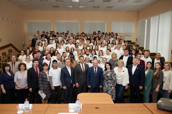 
									В Омском ГАУ прошел региональный форум сельской молодежи  