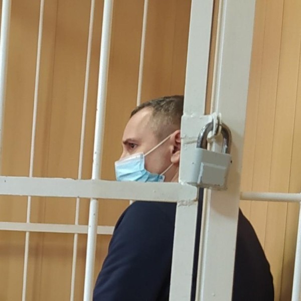 В Омске экс-прокурора Кальницкого доставят в суд под конвоем? В Омске экс-прокурора Кальницкого доставят в суд под конвоем?